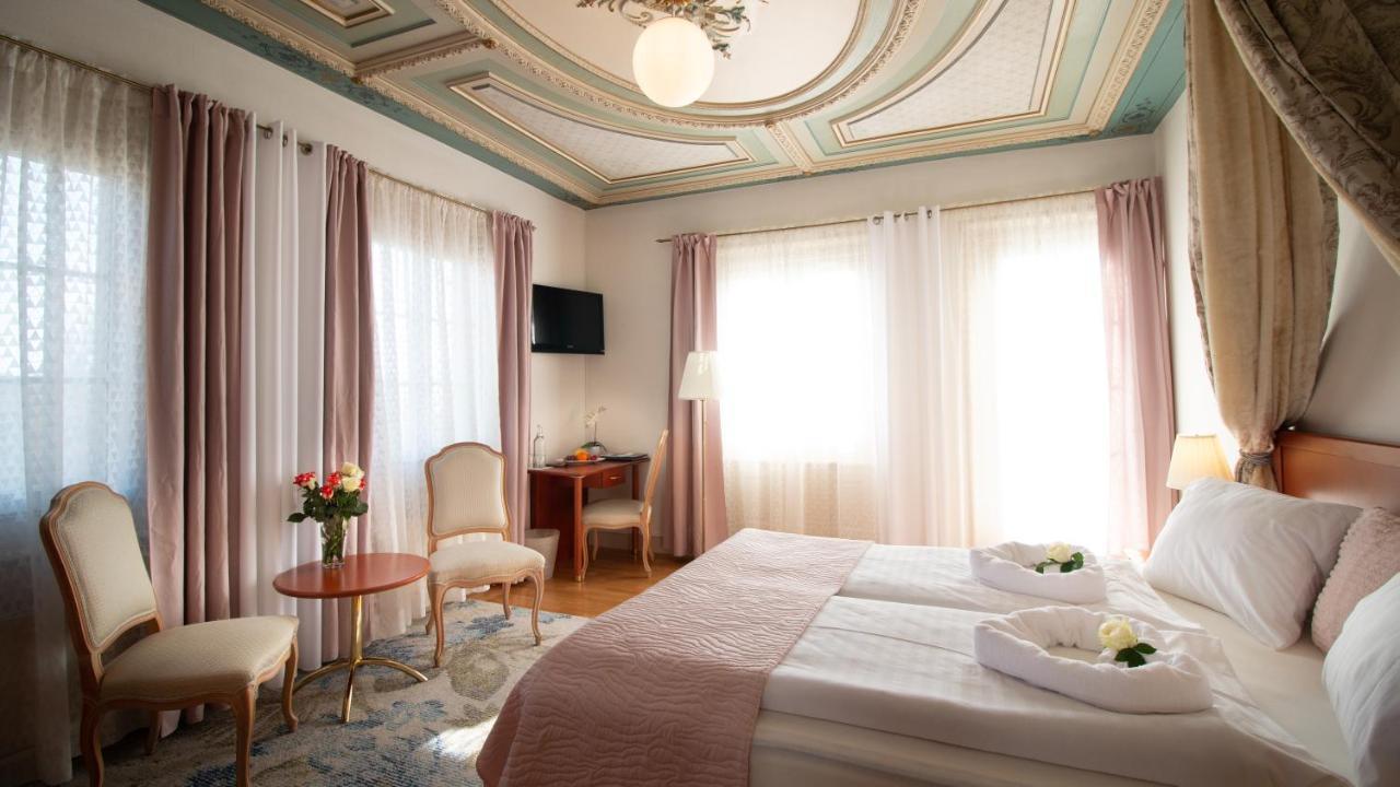 Hotel Schloss Romanshorn Bagian luar foto