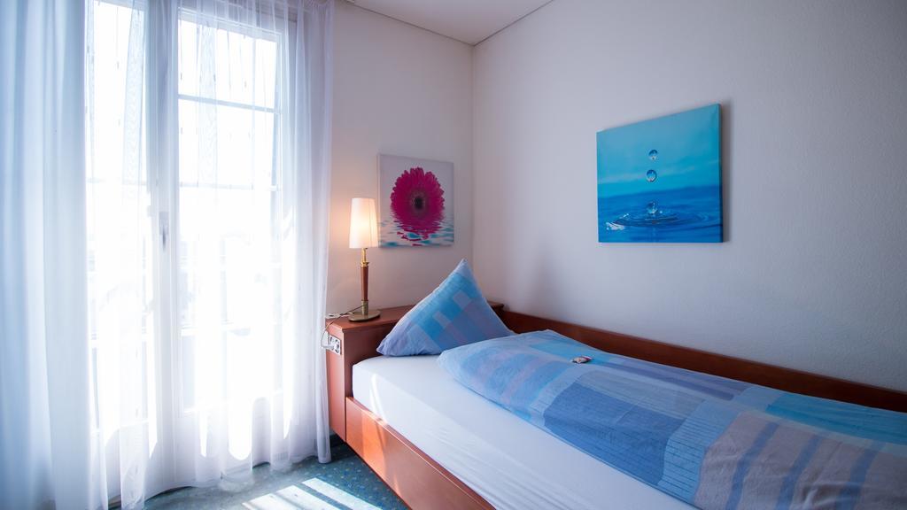 Hotel Schloss Romanshorn Bagian luar foto