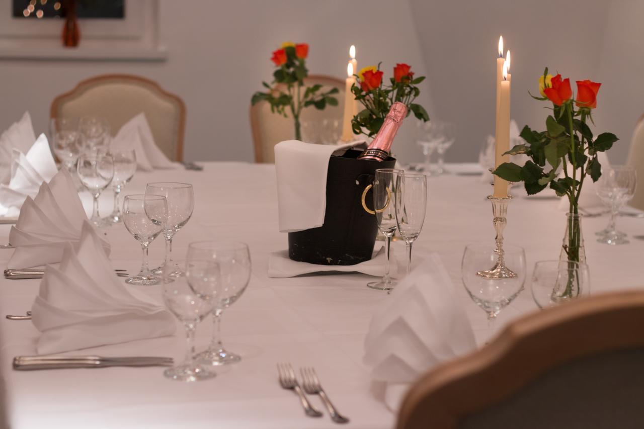Hotel Schloss Romanshorn Bagian luar foto